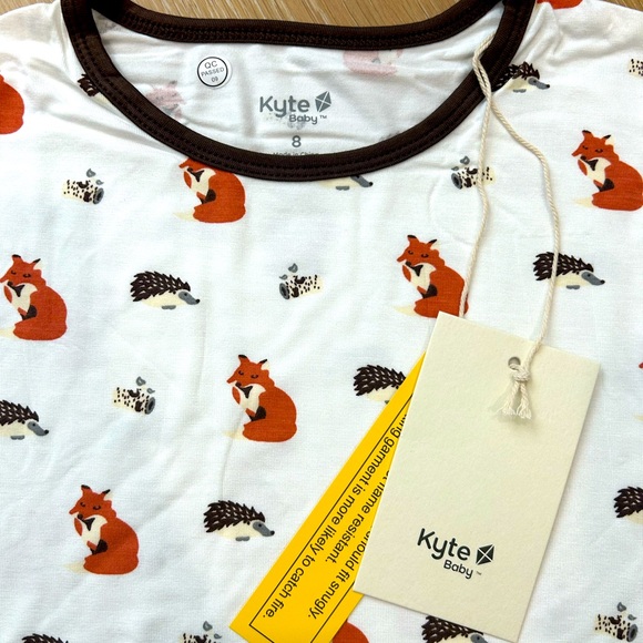 Kyte BABY Other - Long sleeve pajamas in Sienna Woodland (Sz8)